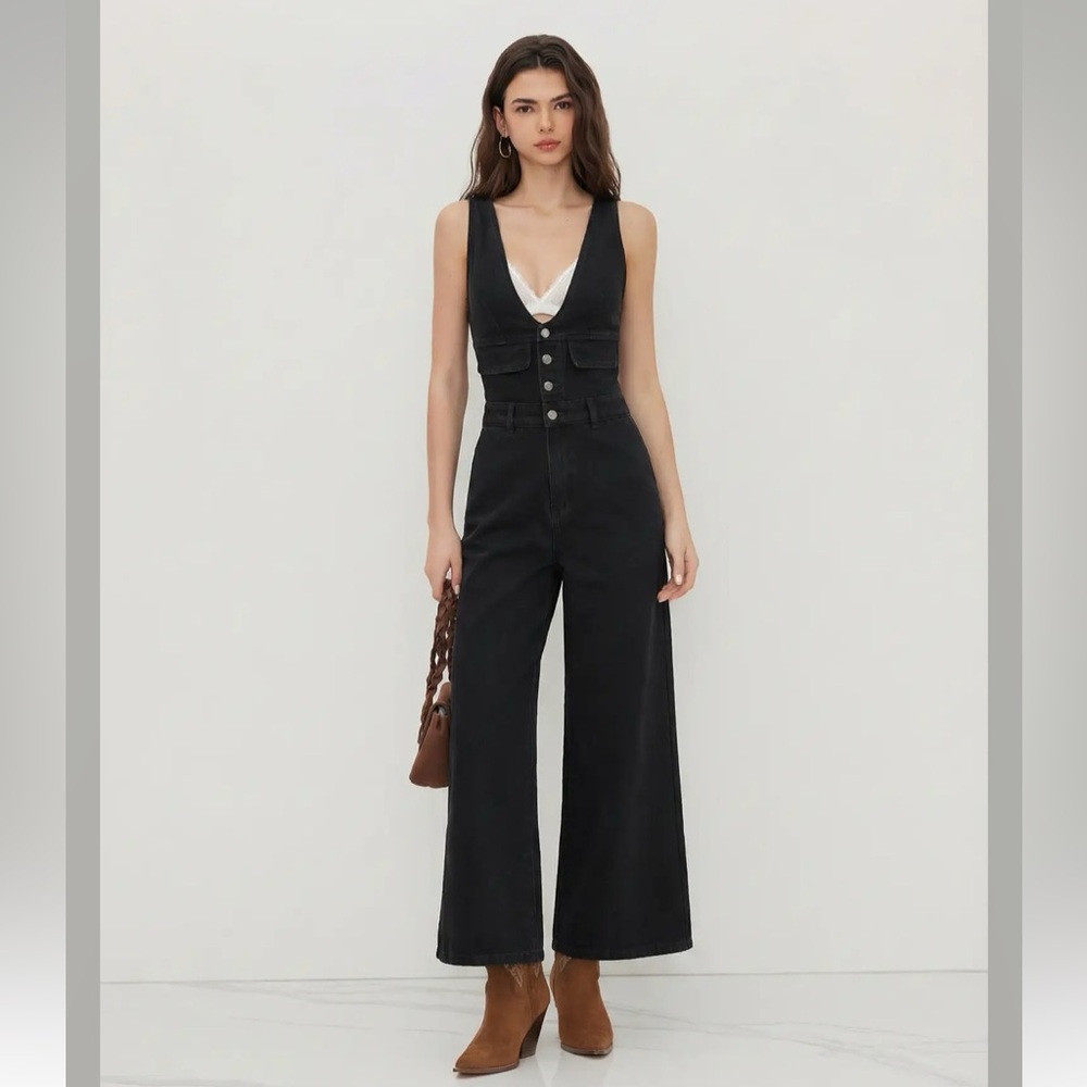 Cider CIDER DENIM V-NECK BUTTON POCKET WIDE LEG JUMPSUIT M cr27-19